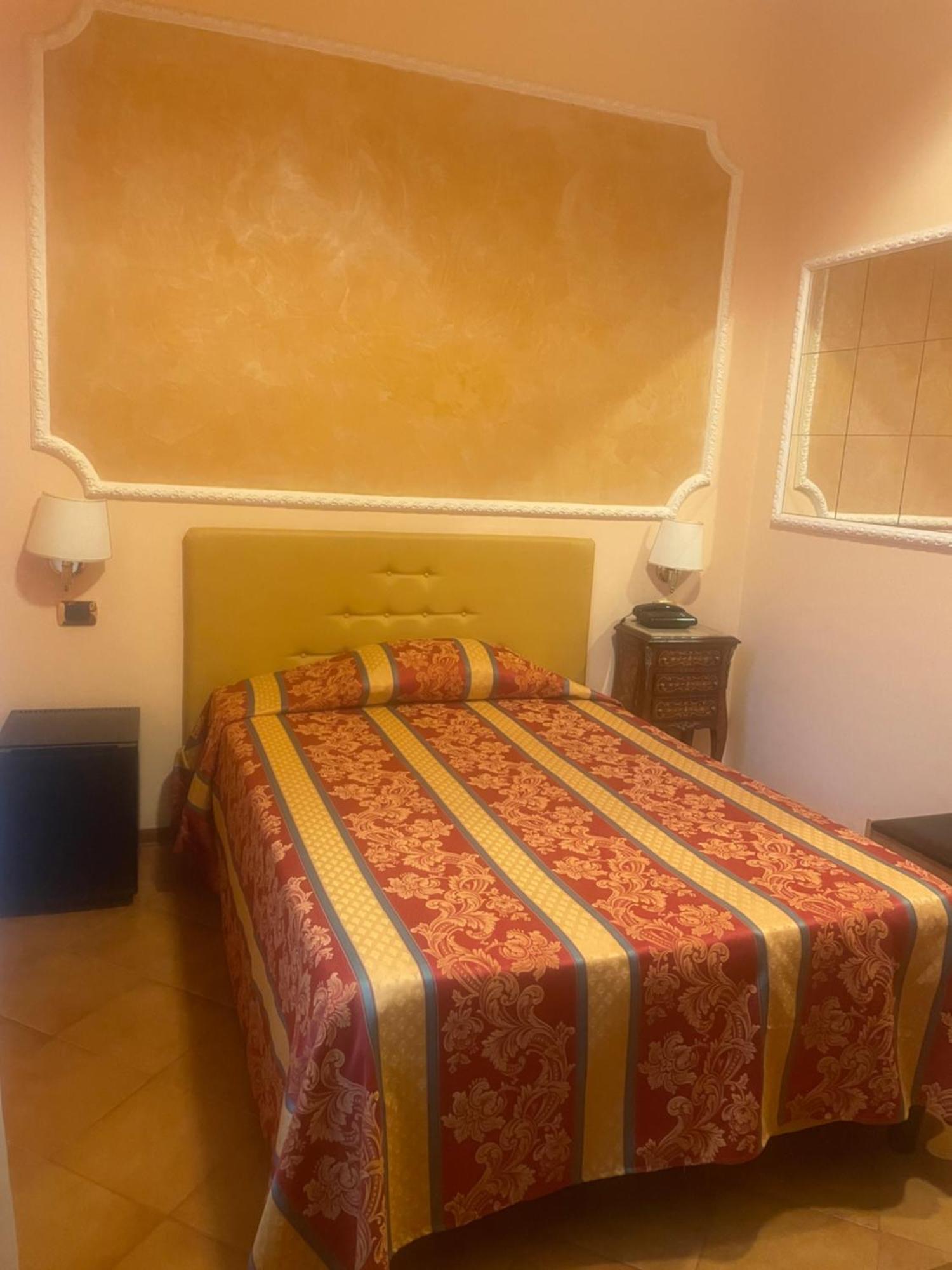 Hotel Mondial Rapallo Zimmer foto